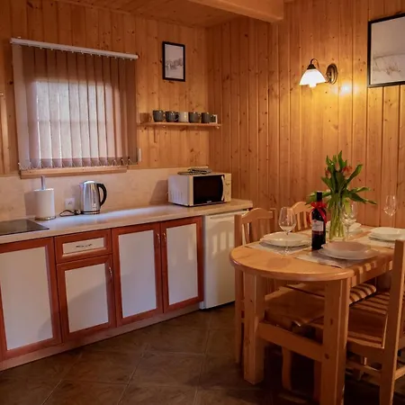 بيت للعطل Nad Jeziorem-wodnik زارجيتشه